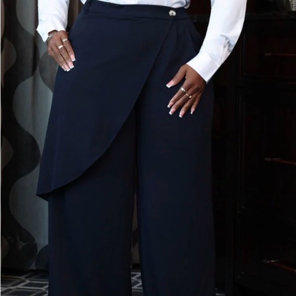 Wide Leg Draped Pants - Navy